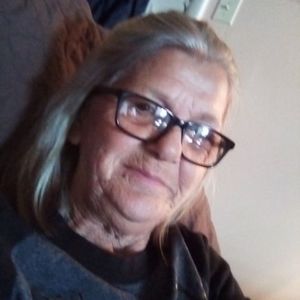 Meet your Posher, Bernice